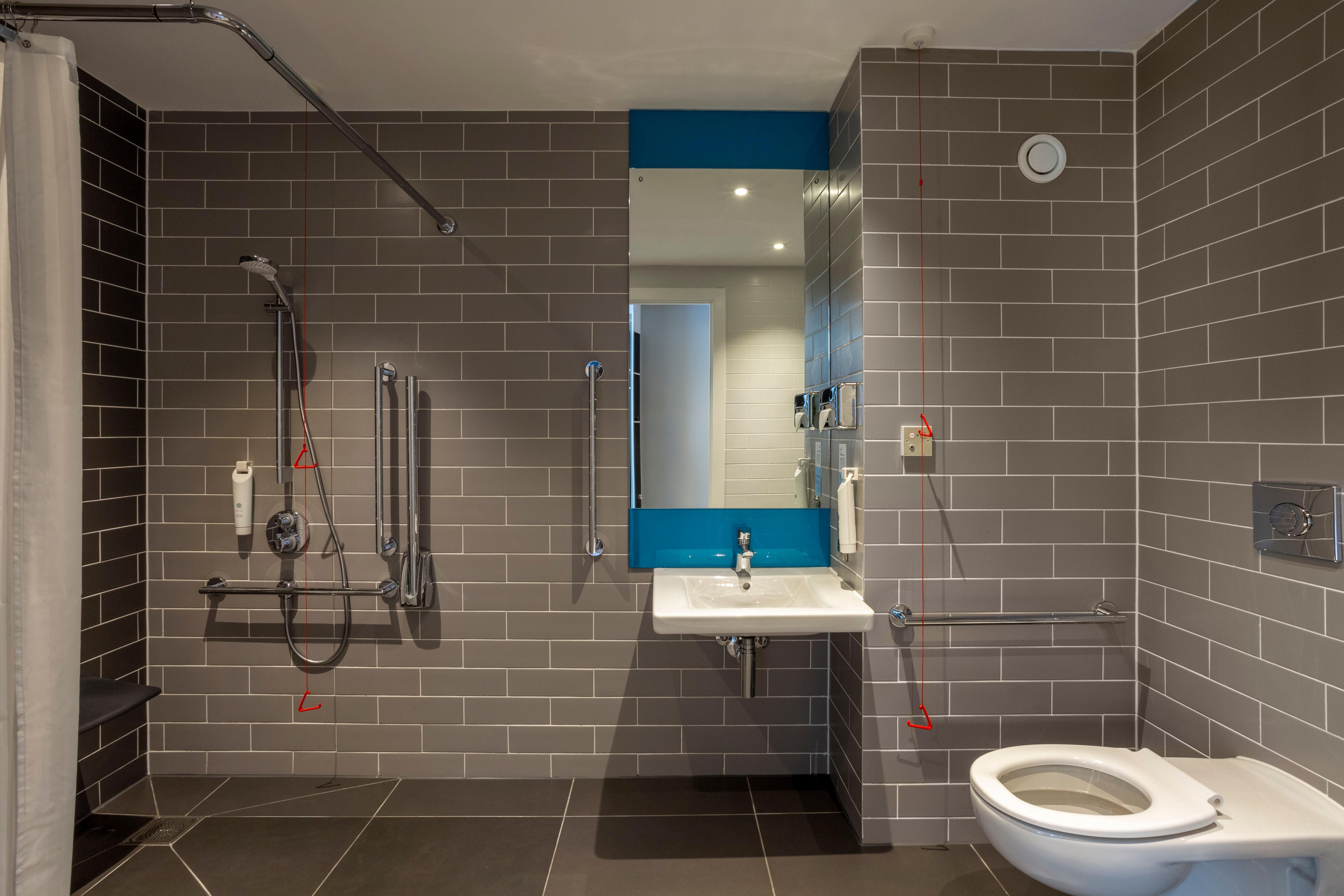 Holiday Inn Express Bridgwater M5, Jct24 By Ihg Eksteriør billede