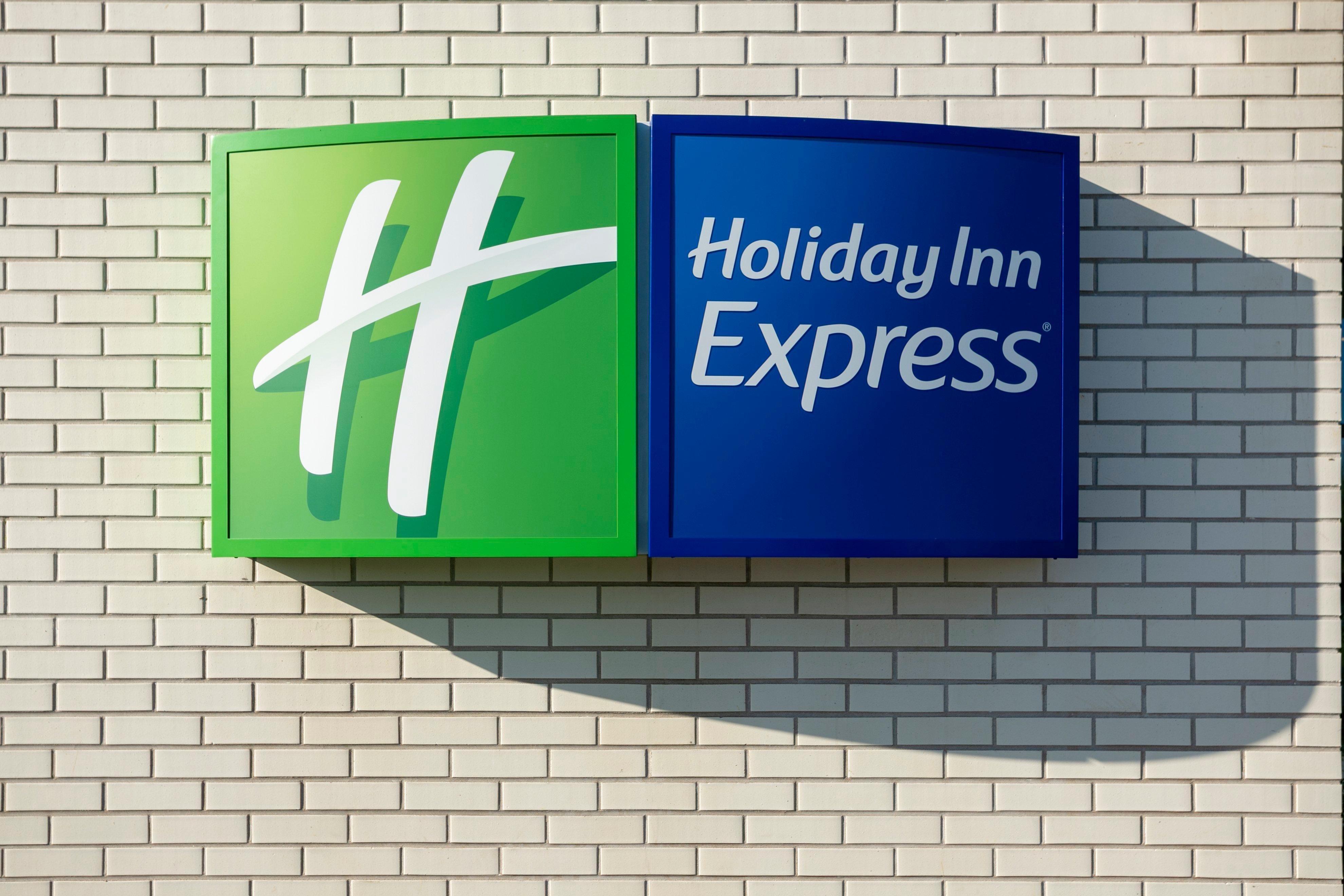 Holiday Inn Express Bridgwater M5, Jct24 By Ihg Eksteriør billede